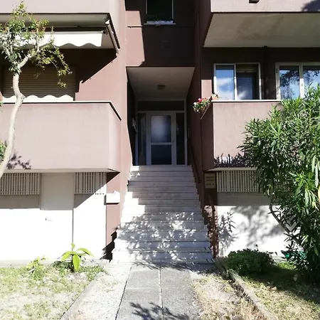 Manuela Hébergement de vacances *